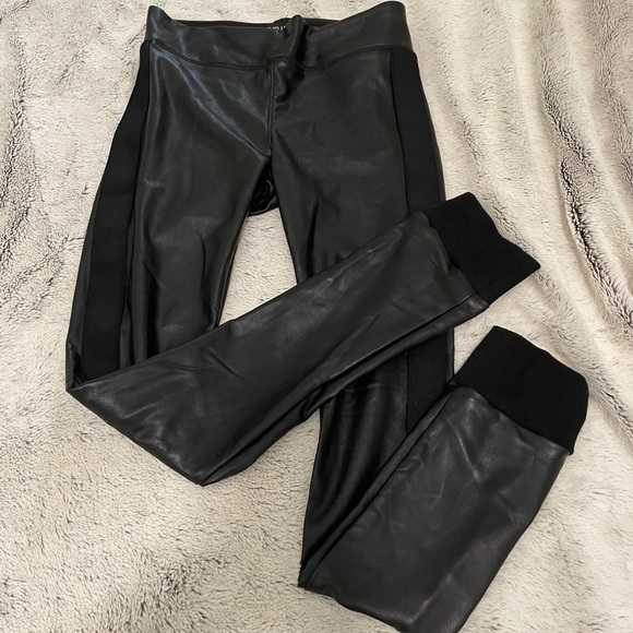 David Lerner faux leather leggings - Picture 8 of 13